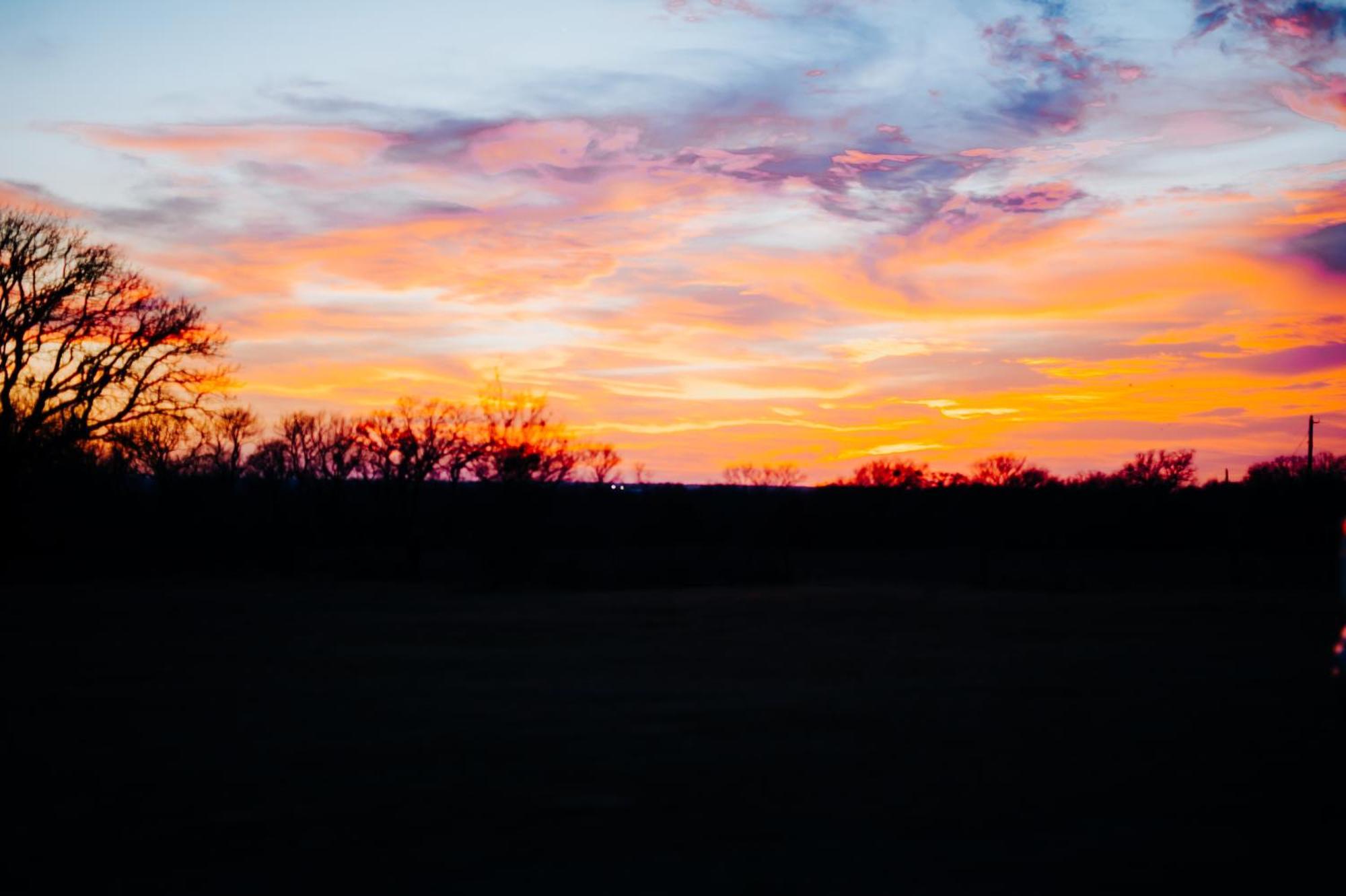 Stay On A 350-Acre Cattle Ranch! Brazos River! Tubing! Petting Zoo! Weatherford Exterior foto